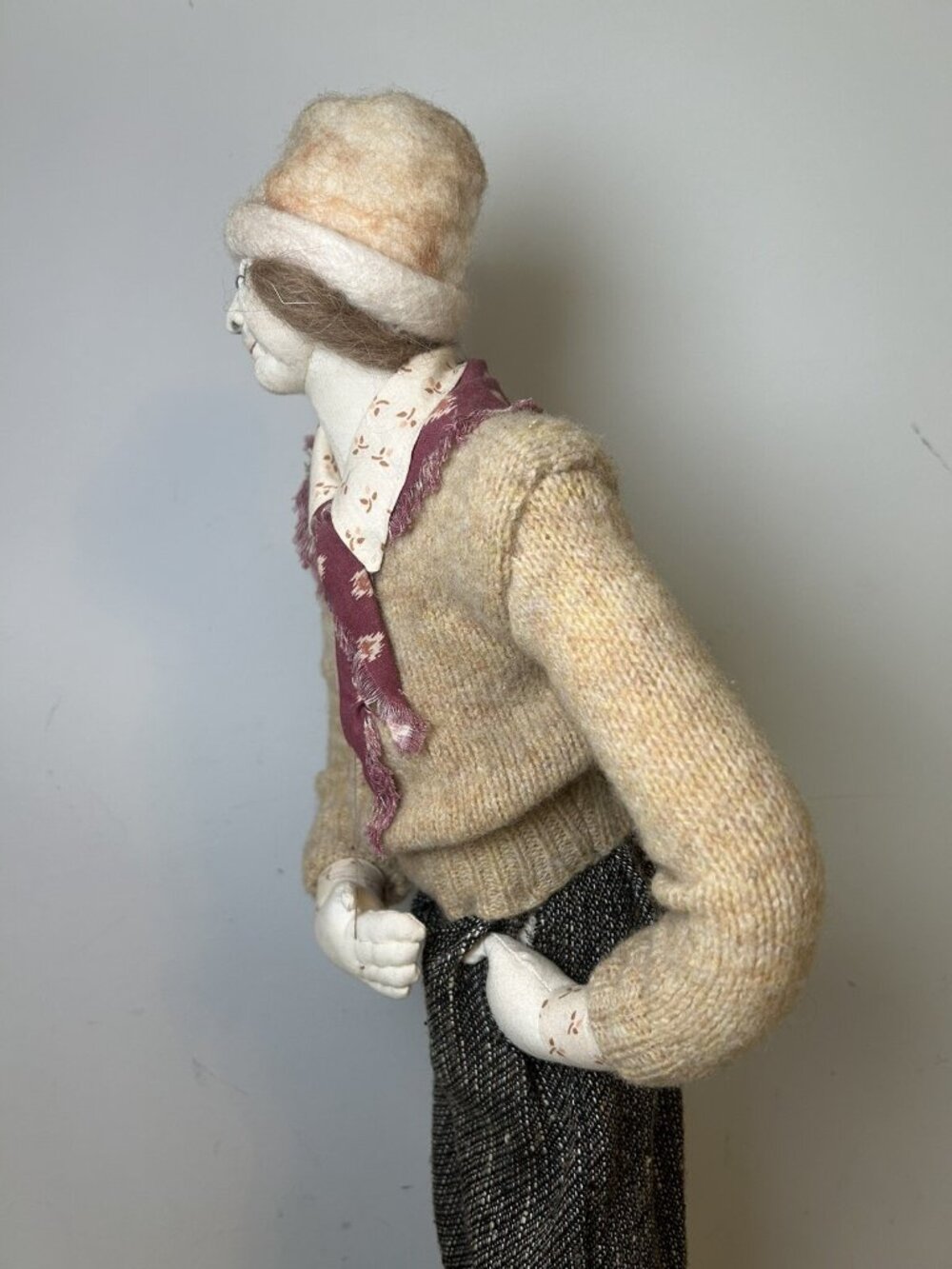 Akira Blount Doll Handmade Needle Sculpted Signed Vintage 24” With Stand - Picture 7 of 16
